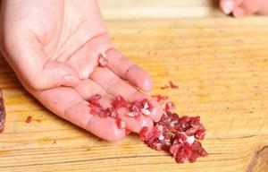 Как давать мясо щенкам