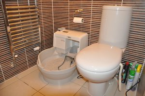 Автоматический кошачий туалет